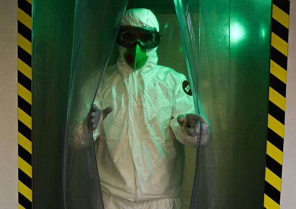 Russia's UN Mission Opens Exhibition Showing Efforts of Russian Medics, Volunteers During Pandemic Russia's UN Mission Opens Exhibition Showing Efforts of Russian Medics, Volunteers During Pandemic - Sputnik International