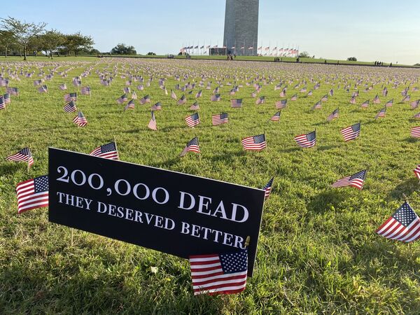 ‘They Deserved Better’: DC National Mall Covered in US Flags in Memory of COVID-19 Deaths - Photos ‘They Deserved Better’: DC National Mall Covered in US Flags in Memory of COVID-19 Deaths - Photos - Sputnik International