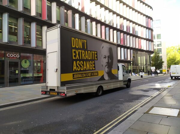 John Shipton: 'Don't Underestimate the Consequence of the Bravery of My Son Julian Assange' John Shipton: 'Don't Underestimate the Consequence of the Bravery of My Son Julian Assange' - Sputnik International