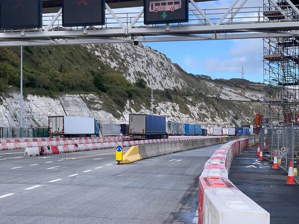 Kent Border is 'Punishment' for Brexit, Driver Says, as UK Faces Mass Disruption at Port of Dover - Sputnik International