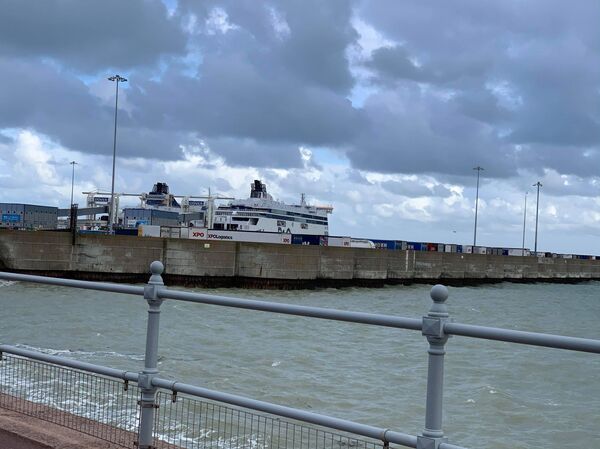 Kent Border is 'Punishment' for Brexit, Driver Says, as UK Faces Mass Disruption at Port of Dover - Sputnik International