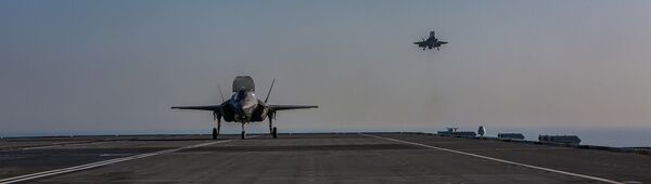 Photos: US Marine Corps F-35Bs Fly Off UK’s Queen Elizabeth Carrier in NATO’s Largest Drills Photos: US Marine Corps F-35Bs Fly Off UK’s Queen Elizabeth Carrier in NATO’s Largest Drills - Sputnik International