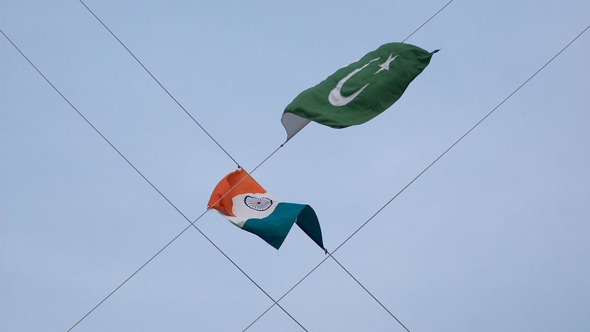 Flags of India and Pakistan - Sputnik International, 1920, 01.01.2022