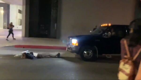 Protesters get struck by car during Hollywood protest - Sputnik International