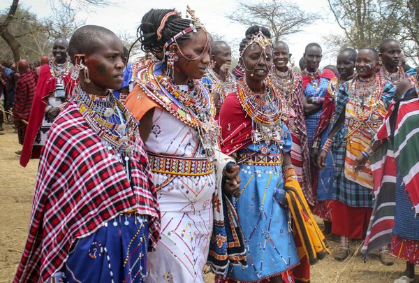 Ritual of Initiation of Junior Warriors Into Elders in African Maasai Tribe - Sputnik International
