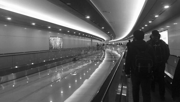 Passengers walking in Gimpo airport in Seoul, South Korea - Sputnik International
