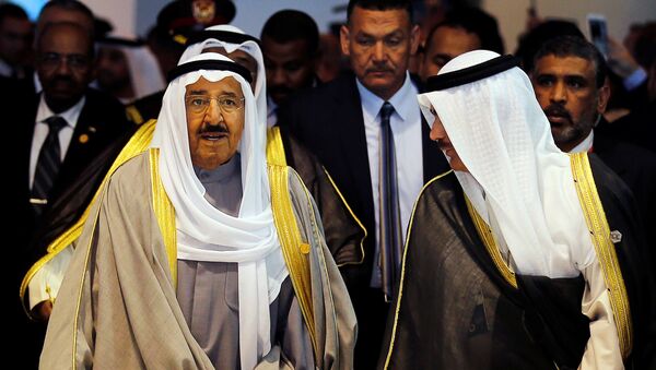 ILE PHOTO: Kuwait's then-crown prince, Sheikh Nawaf al-Ahmad al-Jaber (L) arrives for the opening of the Economic Development Conference (EEDC) in Sharm el-Sheikh, in the South Sinai governorate, about 550 km (342 miles) south of Cairo, March 13, 2015 - Sputnik International