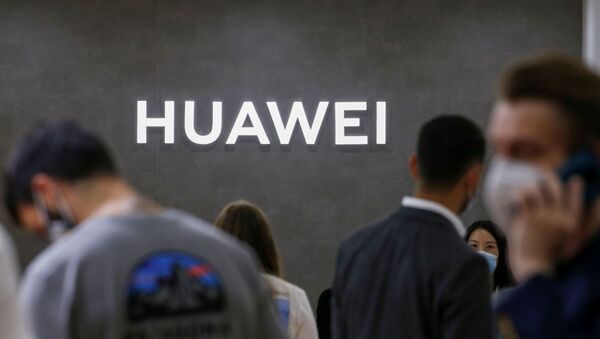 The Huawei logo is seen at the IFA consumer technology fair, amid the coronavirus disease (COVID-19) outbreak, in Berlin, Germany September 3, 2020 - Sputnik International