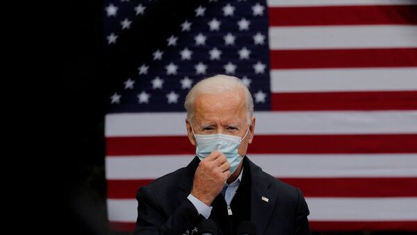 Democratic U.S. presidential nominee Joe Biden speaks about the economy and the coronavirus disease (COVID-19) pandemic during a campaign stop at UFCW (United Food and Commercial Workers) Local 951 in Grand Rapids, Michigan, U.S., October 2, 2020. - Sputnik International