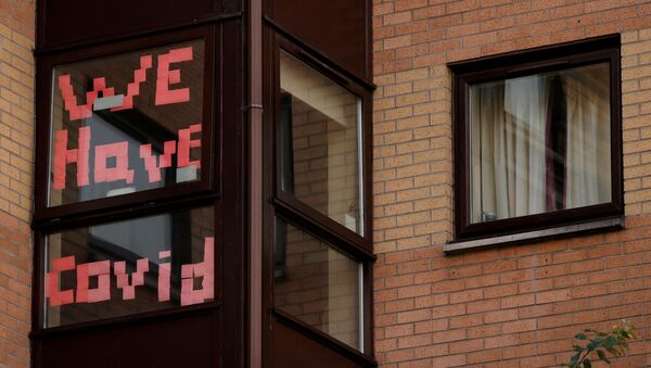 A sign is displayed in the window of a student accommodation building following the outbreak of the coronavirus disease (COVID-19) in Manchester, Britain, October 5, 2020.  - Sputnik International