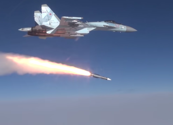 Photos Suggest Russia Adopting New Long-Range Anti-Air Missiles to Advanced Su-57, Su-35S Jets - Sputnik International