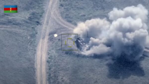 Azerbaijan Ministry of Defence posts video of alleged destruction of Armenian armoured column - Sputnik International