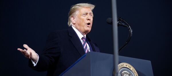 U.S. President Donald Trump speaks during a campaign rally in Moon Township, Pennsylvania, U.S., September 22, 2020.   REUTERS/Tom Brenner - Sputnik International