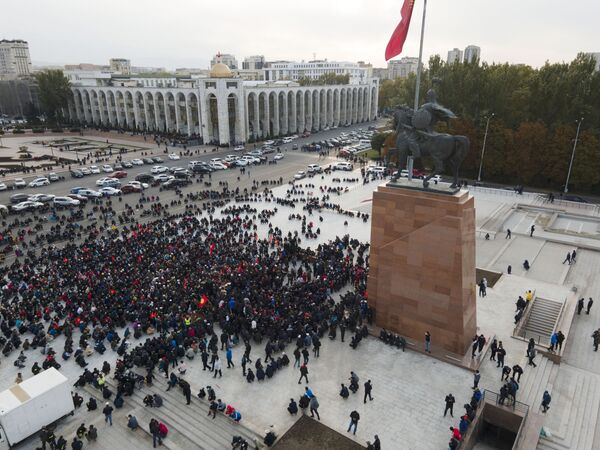 Kyrgyz President Jeenbekov Says Ready to Step Down After Law, Order Restored in Country Kyrgyz President Jeenbekov Says Ready to Step Down After Law, Order Restored in Country - Sputnik International