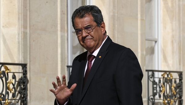 Edouard Fritch, President of French Polynesia, arrives for a meeting at the Elysee Palace in Paris, France, Friday July 5, 2019 - Sputnik International