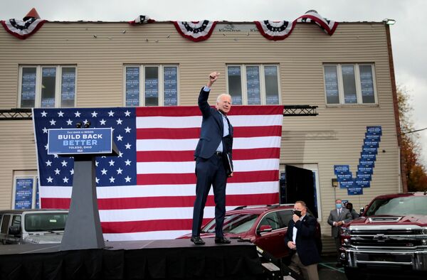 Tax Plan: Targeting 'Rich' Biden May End Up Hitting Middle Class & Small Businesses, Economists Warn - Sputnik International