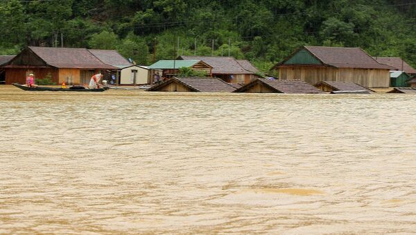 Houses flooded after heavy rains in Quảng Bình Province in Central Vietnam - Sputnik International
