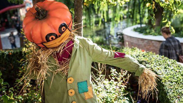Halloween decorations are seen at Tivoli Gardens in Copenhagen during the Danish giant pumpkin championships, 10 October 2020.  - Sputnik International