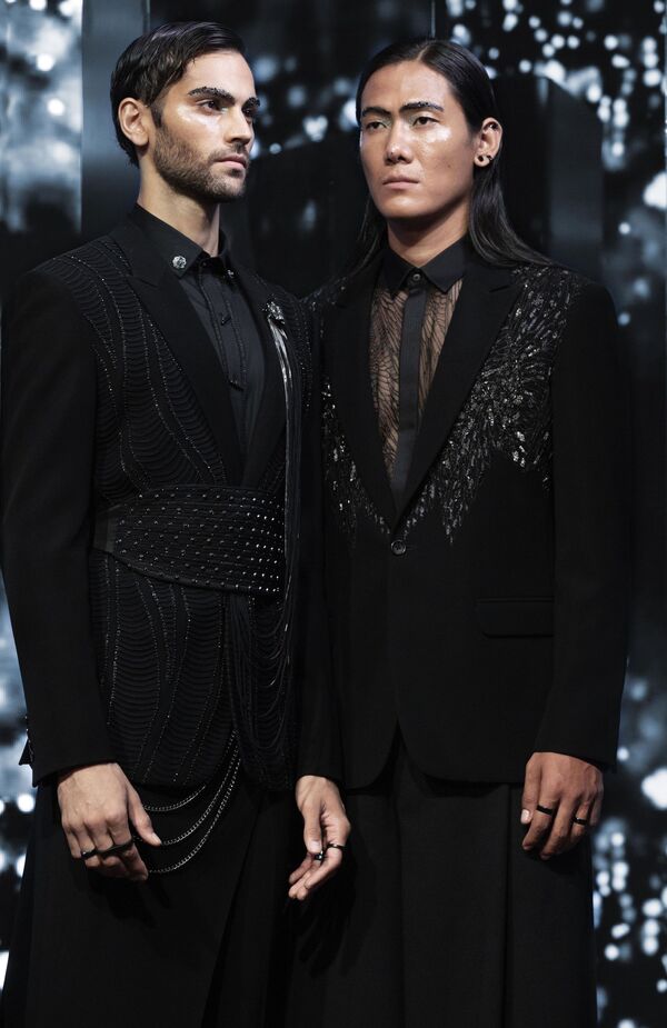 Perfect Blend of Sensuality and Elegance: India Fashion Week Spring-Summer 2021 Highlights - Sputnik International