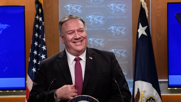 U.S. Secretary of State Mike Pompeo speaks at a news conference at the State Department in Washington, DC, U.S. October 21, 2020 - Sputnik International