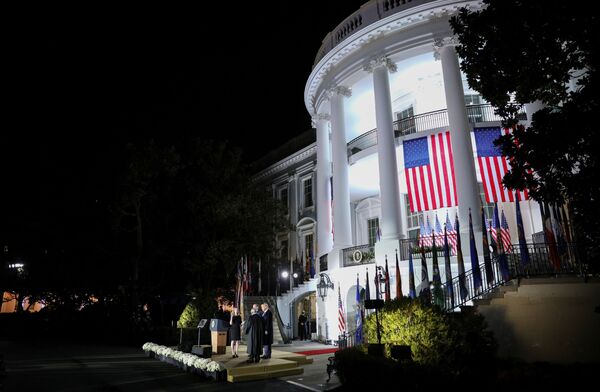 Why Barrett’s Appointment as Supreme Court Justice Can be Seen as Major Political Victory for Trump - Sputnik International