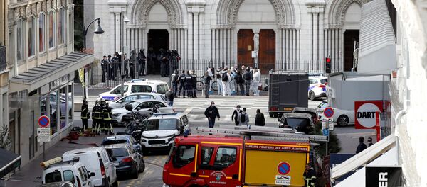 Security forces guard the area after a reported knife attack at Notre Dame church in Nice, France, October 29, 2020 - Sputnik International
