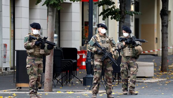Special forces stand guard near the scene of a reported knife attack at Notre Dame church in Nice, France, October 29, 2020 - Sputnik International