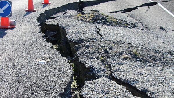 Road Earthquake Damage - Sputnik International