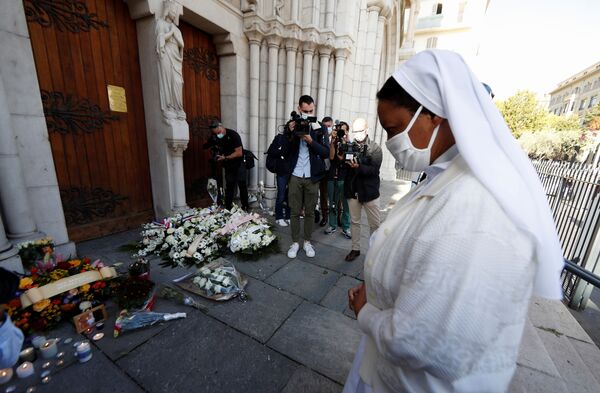 How Failure to Integrate Muslim Migrants Backfired on France as It Strives to Protect Core Values - Sputnik International