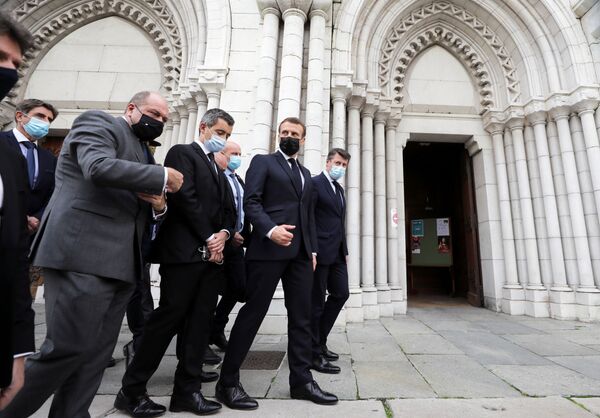 Macron vs Islamism: How France & Muslim World Can Overcome Their Spat, Team Up to Combat Radicalism Macron vs Islamism: How France & Muslim World Can Overcome Their Spat, Team Up to Combat Radicalism - Sputnik International