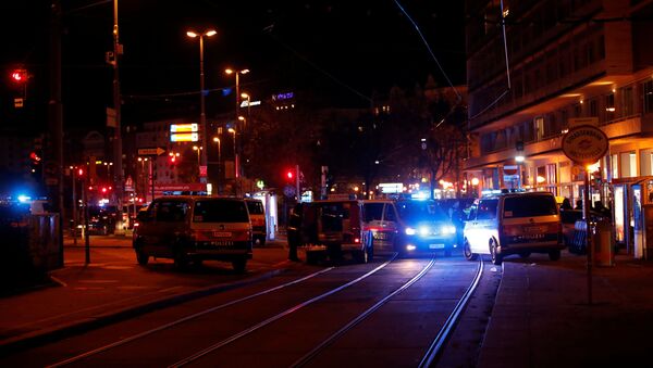 Police blocks a street near Schwedenplatz square after a shooting in Vienna, Austria November 2, 2020. - Sputnik International