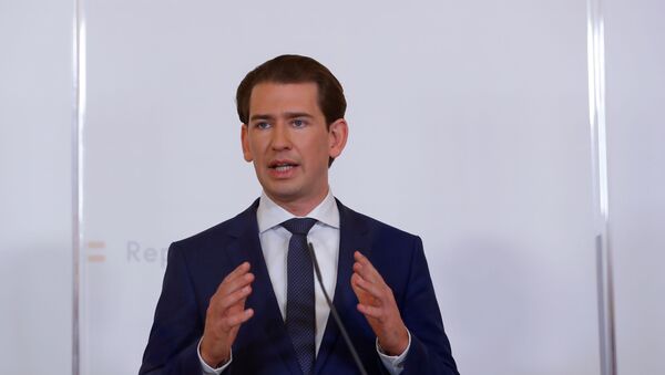 Austria's Chancellor Sebastian Kurz gestures as he speaks during a news conference, as the spread of the coronavirus disease (COVID-19) continues, in Vienna, Austria October 31, 2020. - Sputnik International