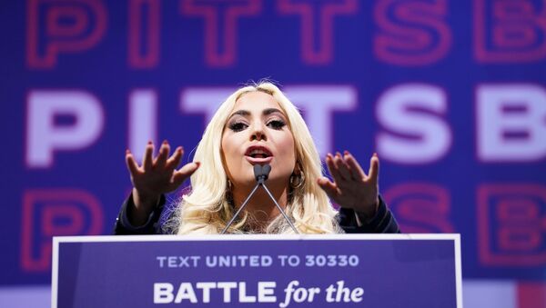 Lady Gaga speaks during a drive-in campaign rally held by Democrat US presidential nominee and former Vice-President Joe Biden at Heinz Field in Pittsburgh, Pennsylvania, US, 2 November 2020. - Sputnik International