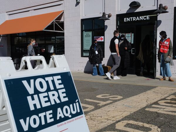 Entrance to one of the polling stations in Washington. - Sputnik International