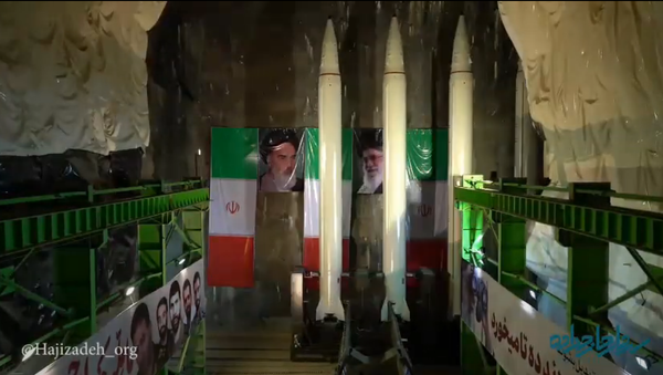 Iran's rail-based missile launch system. Screengrab of video. - Sputnik International