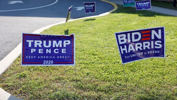 FILE PHOTO: Campaign signs for U.S. President Donald Trump and presidential nominee and former Vice President Joe Biden are seen on Election Day in Cherryville, Pennsylvania, U.S., November 3, 2020 - Sputnik International