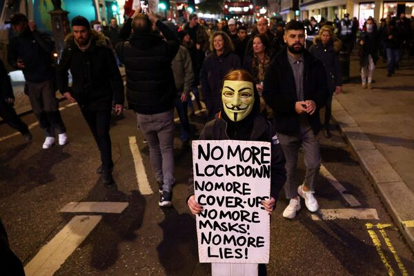 Guy Fawkes vs Quarantine: Million Mask March Held in London as People Protest Against Lockdown - Sputnik International
