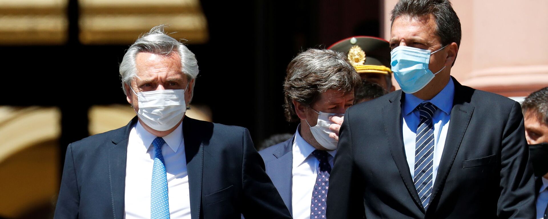 Argentina's President Alberto Fernandez walks next to the President of the Chamber of Deputies, Sergio Massa, towards the Kirchner Cultural Centre to participate in an event in honor of late former President Nestor Kirchner, outside the Casa Rosada Presidential Palace, in Buenos Aires, Argentina October 27, 2020.  - Sputnik International, 1920, 11.11.2020