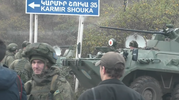 Screengrab of video obtained by Sputnik of Russian peacekeepers in Nagorno-Karabakh. - Sputnik International