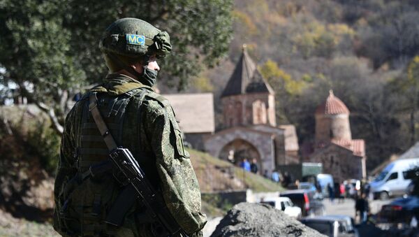 Russian peacekeepers deployed in the Nagorno-Karabakh region - Sputnik International