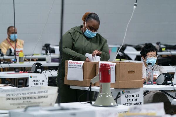 Attorney Under Investigation for Calling Florida Residents to Register in Georgia for Senate Vote Attorney Under Investigation for Calling Florida Residents to Register in Georgia for Senate Vote - Sputnik International