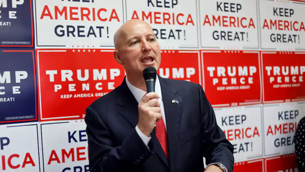 In this Aug. 20 photo, Nebraska Gov. Pete Ricketts (R) addresses Republican supporters during the opening of the Nebraska Trump Victory Office in Omaha. - Sputnik International