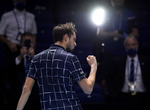 Daniil Medvedev Wins ATP Finals Defeating Dominic Thiem - Sputnik International