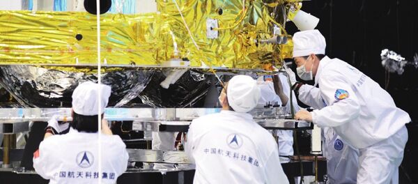 Chang'e 5 Undergoing Thermal Test - Sputnik International