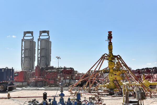 US Shale Operators Looking for Signs of Optimism Despite Year of Bankruptcies & Job Losses - Sputnik International