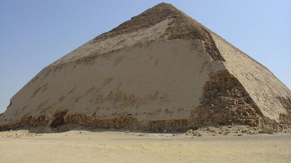 Snefru's Bent Pyramid in Dahshur - Sputnik International