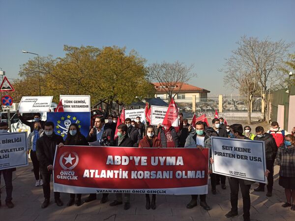 Protesters Gather Near German Embassy in Ankara Over Turkish Ship's Search in Mediterranean - Photos Protesters Gather Near German Embassy in Ankara Over Turkish Ship's Search in Mediterranean - Photos - Sputnik International