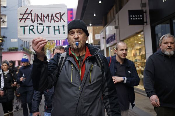 29 Detained in London as Anti-Lockdown Protests Turn Violent - Videos - Sputnik International