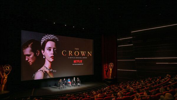 NORTH HOLLYWOOD, CA - APRIL 27: (L-R) Krista Smith, Peter Morgan, Claire Foy, Vanessa Kirby and Jane Petrie speak onstage during the For Your Consideration event for Netflix's The Crown at Saban Media Center on April 27, 2018 in North Hollywood, California.  - Sputnik International