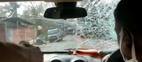 Harbour. Aimed bricks at him Harbour. Aimed bricks at him - Sputnik International